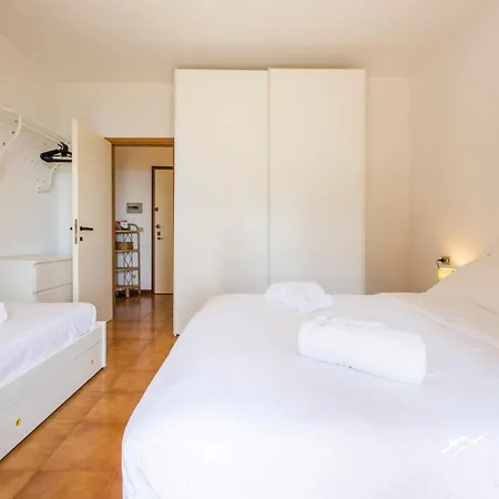 3m 1br Balcone By Tilo Marina dʼAndora